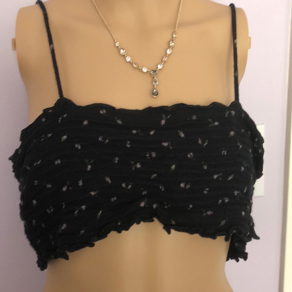 American Eagle 🦅 top - Picture 4 of 6